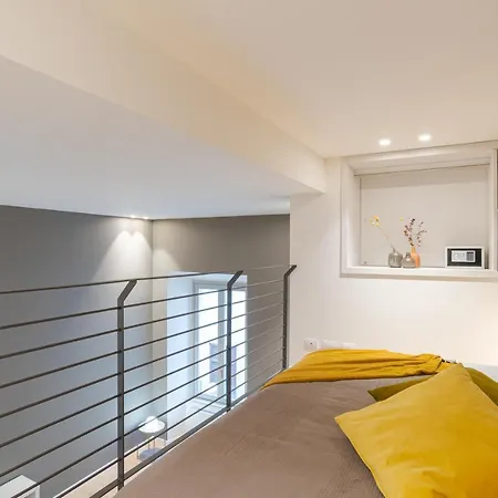 Apartamento Grimoldi - By Myhomeincomo Como