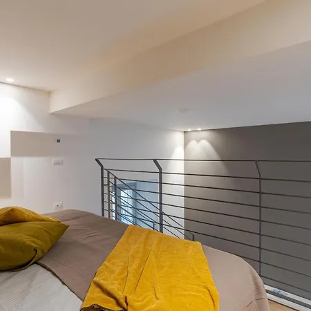 Grimoldi - By Myhomeincomo Como