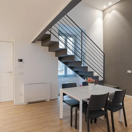 Apartamento Grimoldi - By Myhomeincomo Como