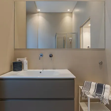 Grimoldi - By Myhomeincomo Apartamento *