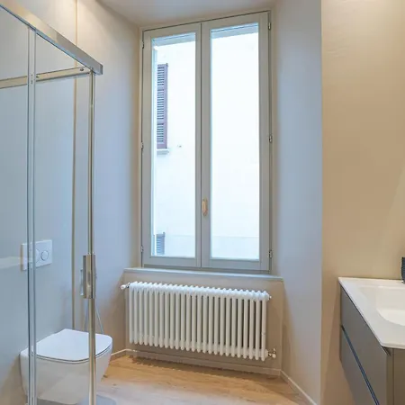 Grimoldi - By Myhomeincomo Apartamento