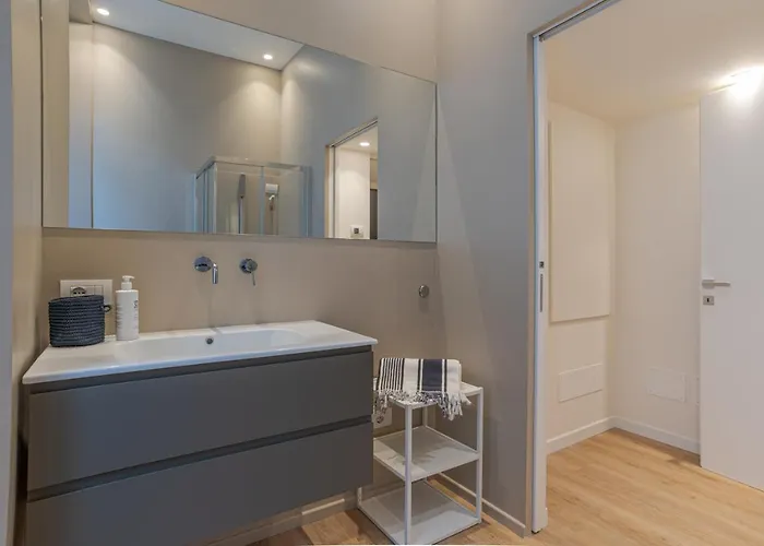 Grimoldi - By Myhomeincomo