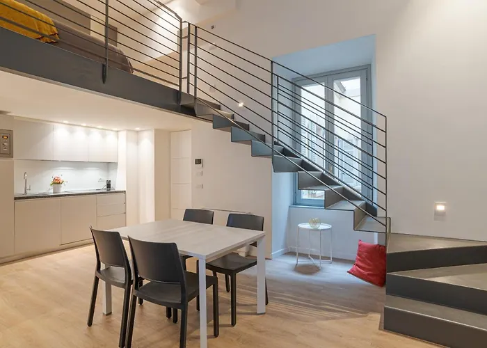 Διαμέρισμα Grimoldi - By Myhomeincomo