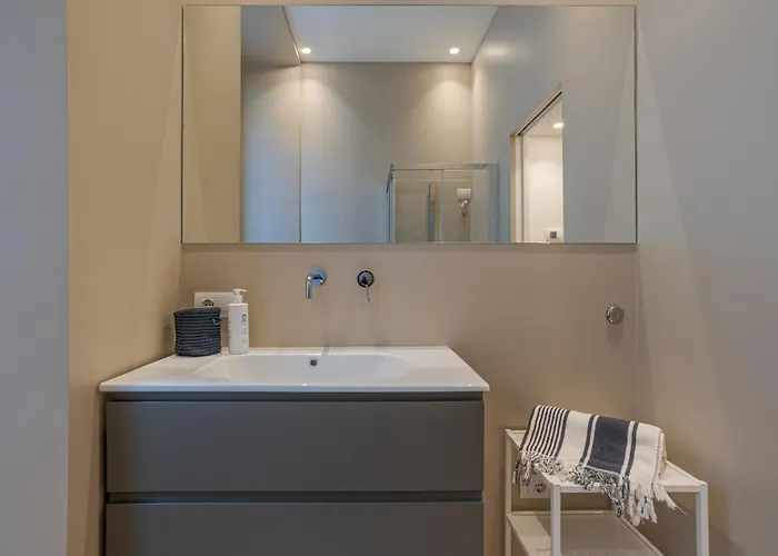 Grimoldi - By Myhomeincomo 아파트 *