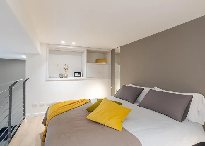 Grimoldi - By Myhomeincomo *