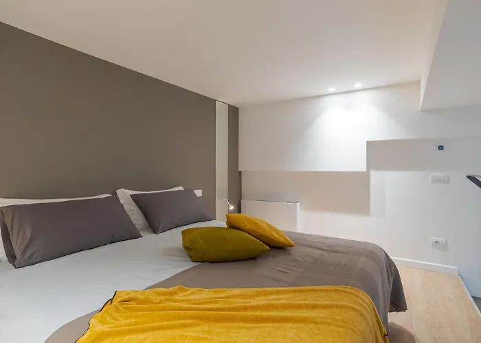 Grimoldi - By Myhomeincomo